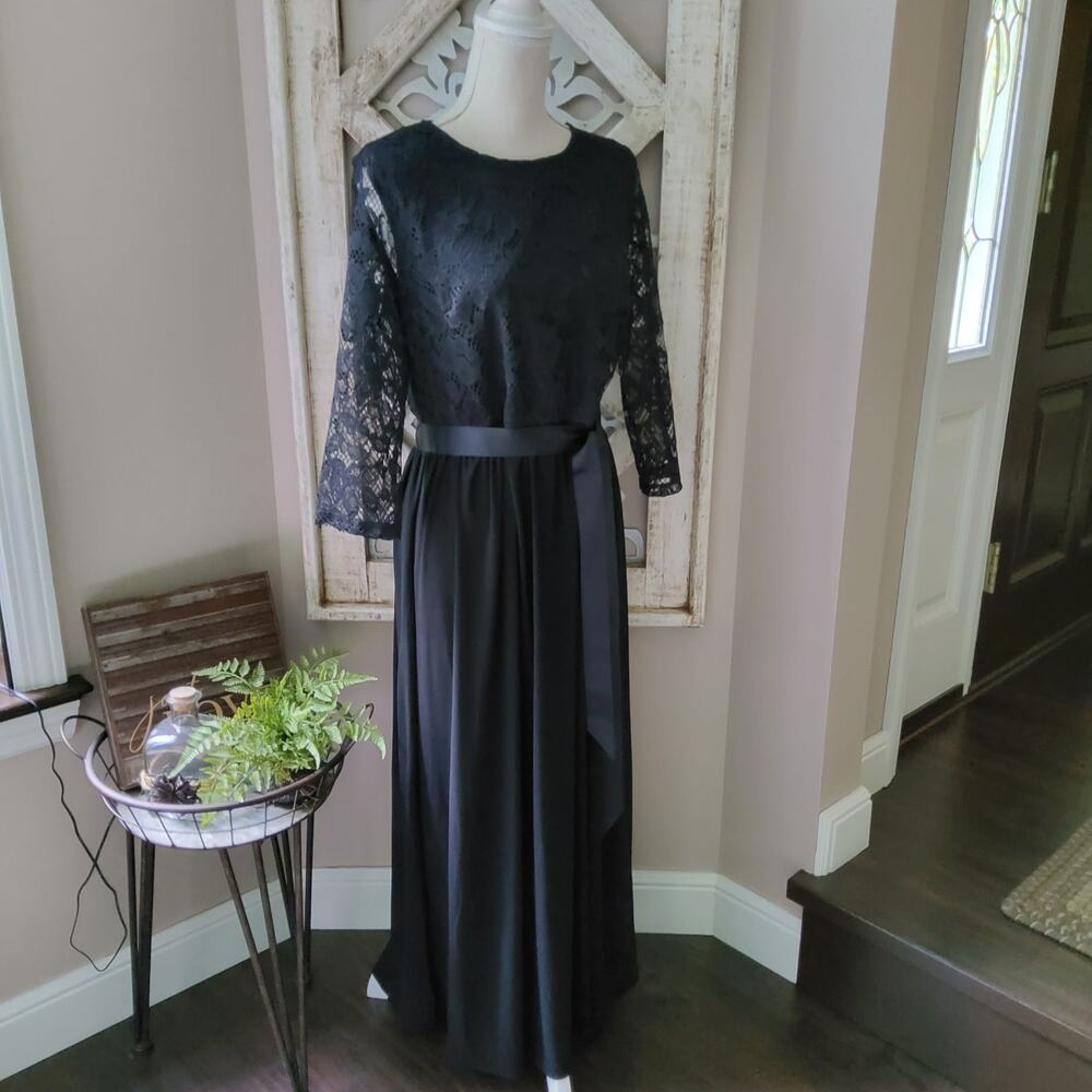 Ellen Weaver Women's Lace Top Overlay Ribbon Belt Maxi Dress in Black